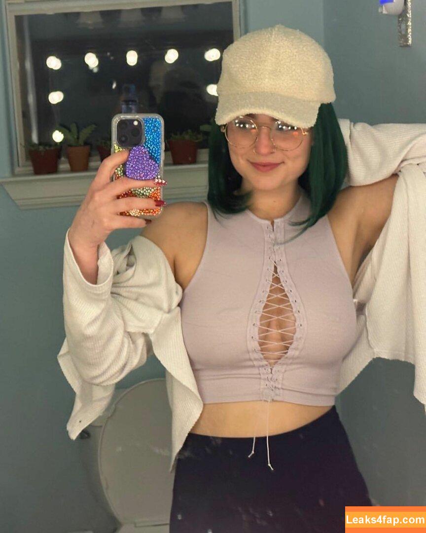 butternutgiraffe / https: leaked photo photo #0012