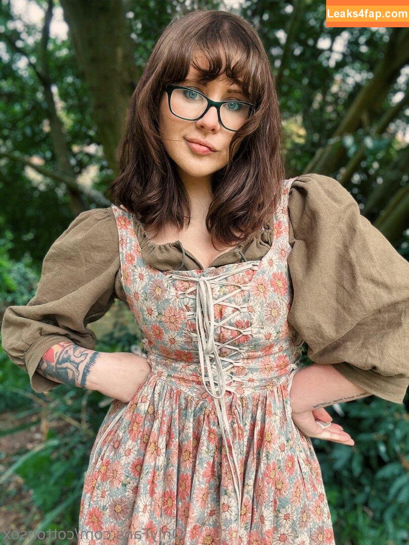 cottonsox / alicecottonsox leaked photo photo #0010