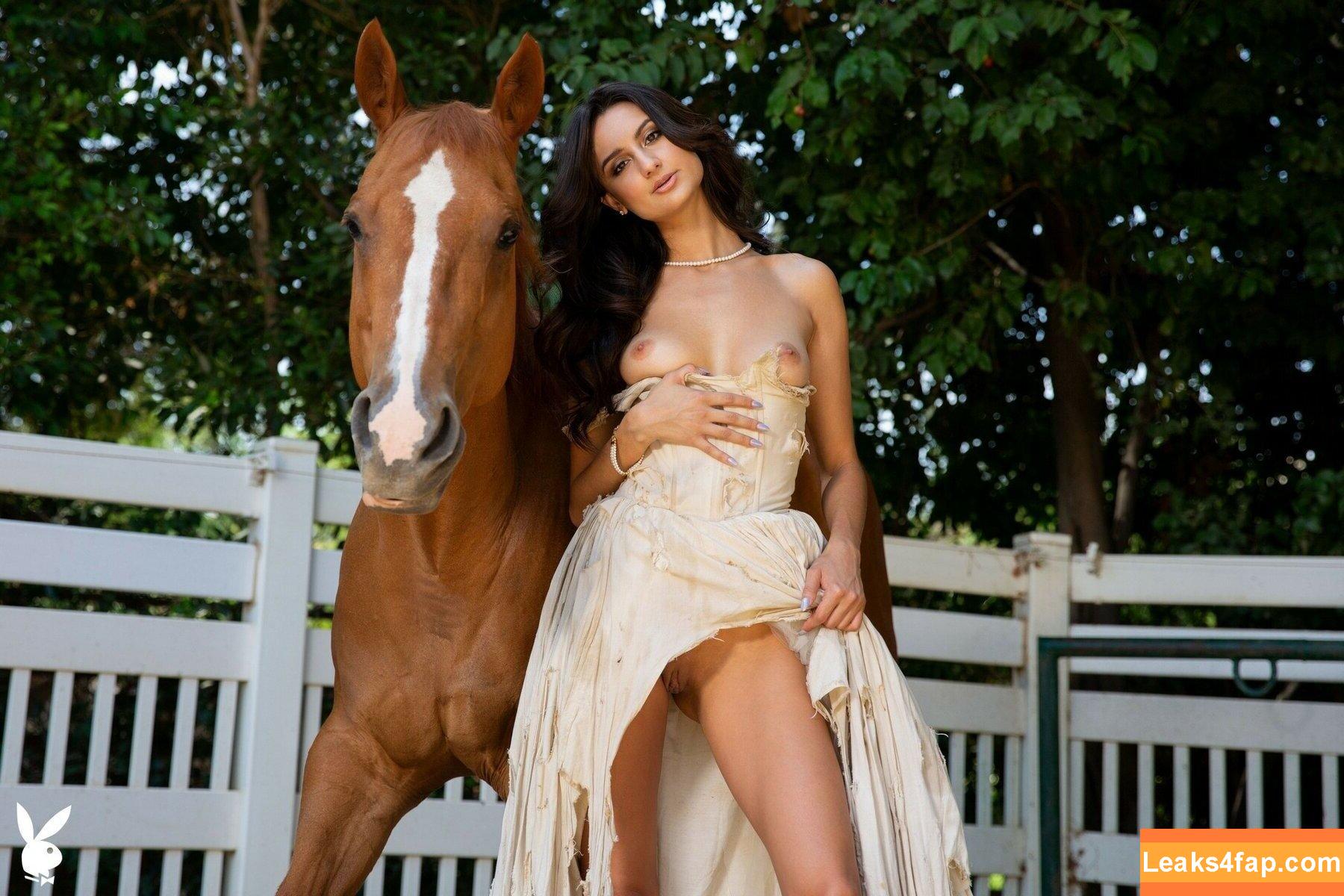 Eliza Ibarra / elizaibarra / https: / itselizaibarra слитое фото фото #0010