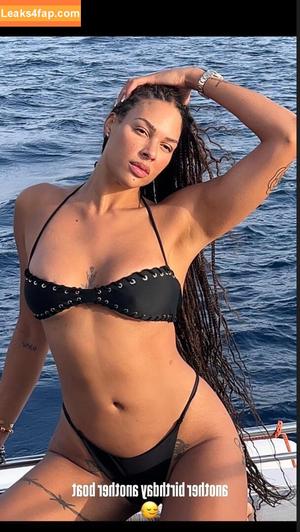 Elizabeth Cambage фото #0034