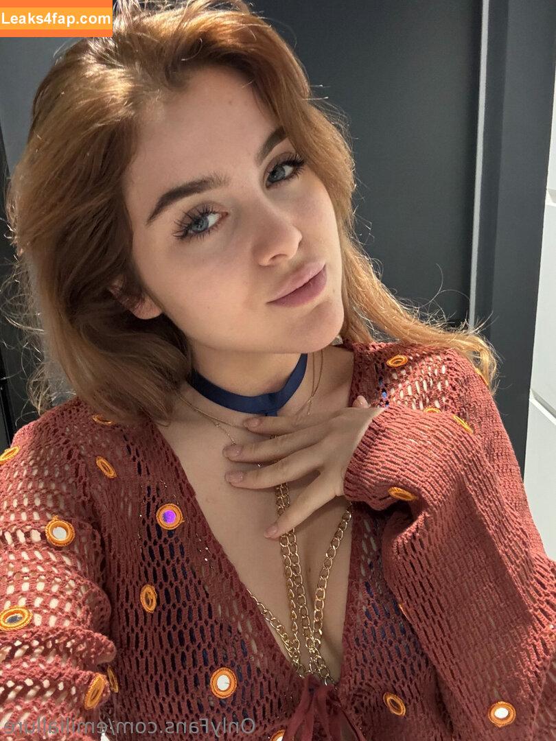 emiliallure /  leaked photo photo #0007