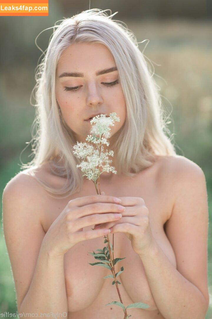 Eva Elfie / evaelfie / theevaelfie leaked photo photo #0018