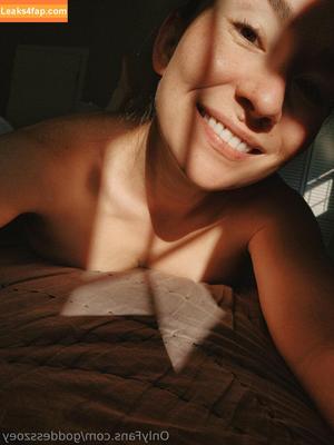 GoddessZoey photo #0038
