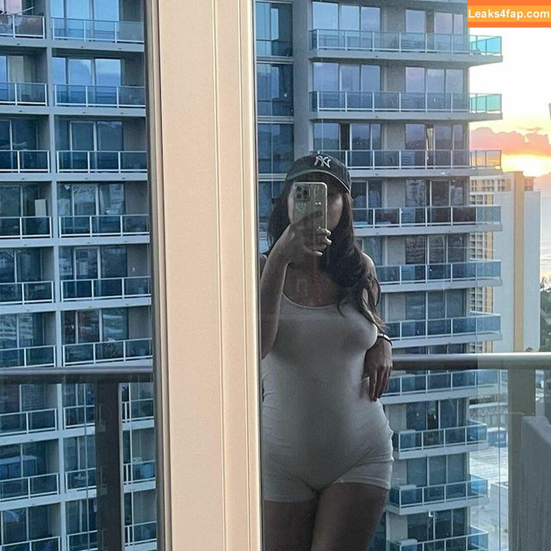 Hawaii Baddies / minniemichele leaked photo photo #0008