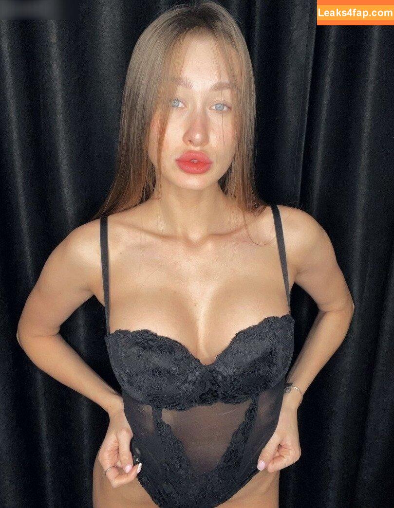 hillary_sweets / Hillary Sweets / hillary_sweeet / miss_honey1 leaked photo photo #0101