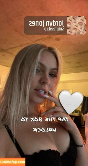 Jordyn Jones photo #0123
