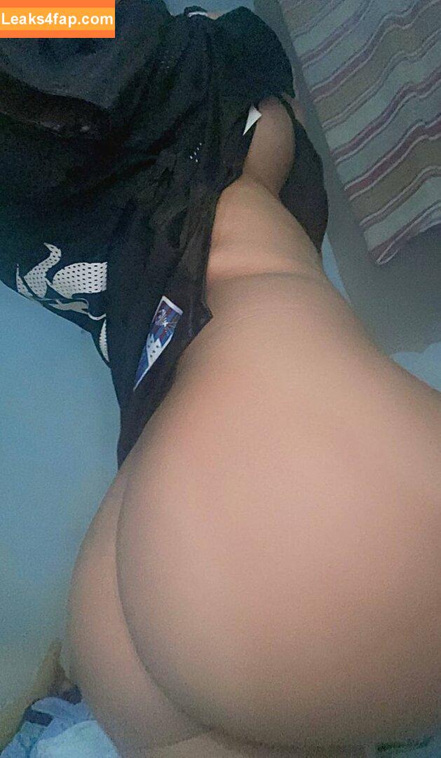 Júlia Lopes / jxlxnha leaked photo photo #0001