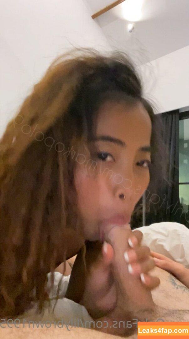 lilybrown2 / lilybrow2 leaked photo photo #0001