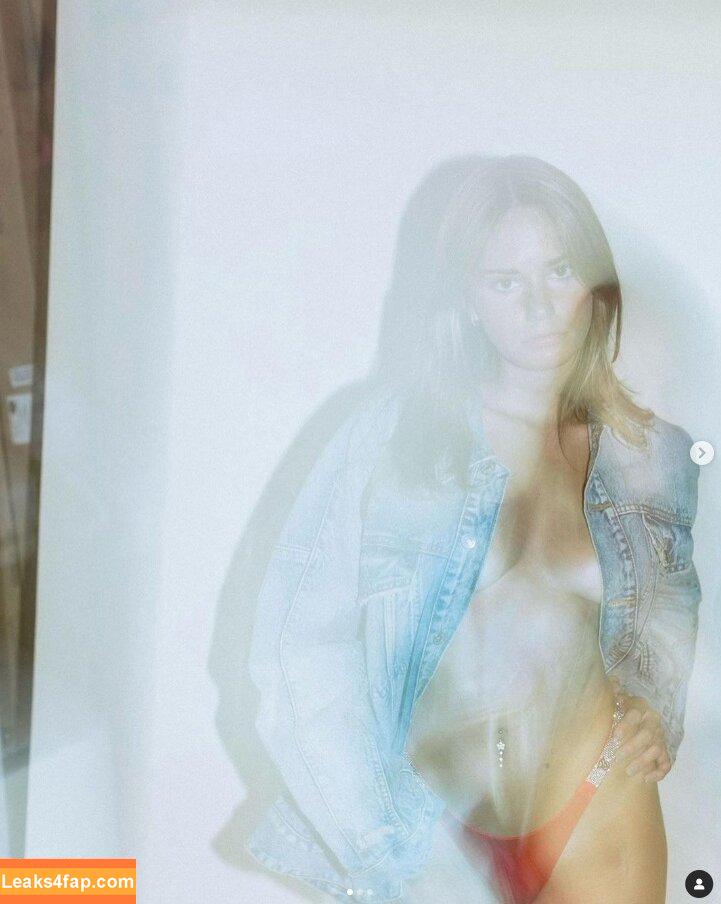 Makenzie Raine / makenzie_raine leaked photo photo #0021