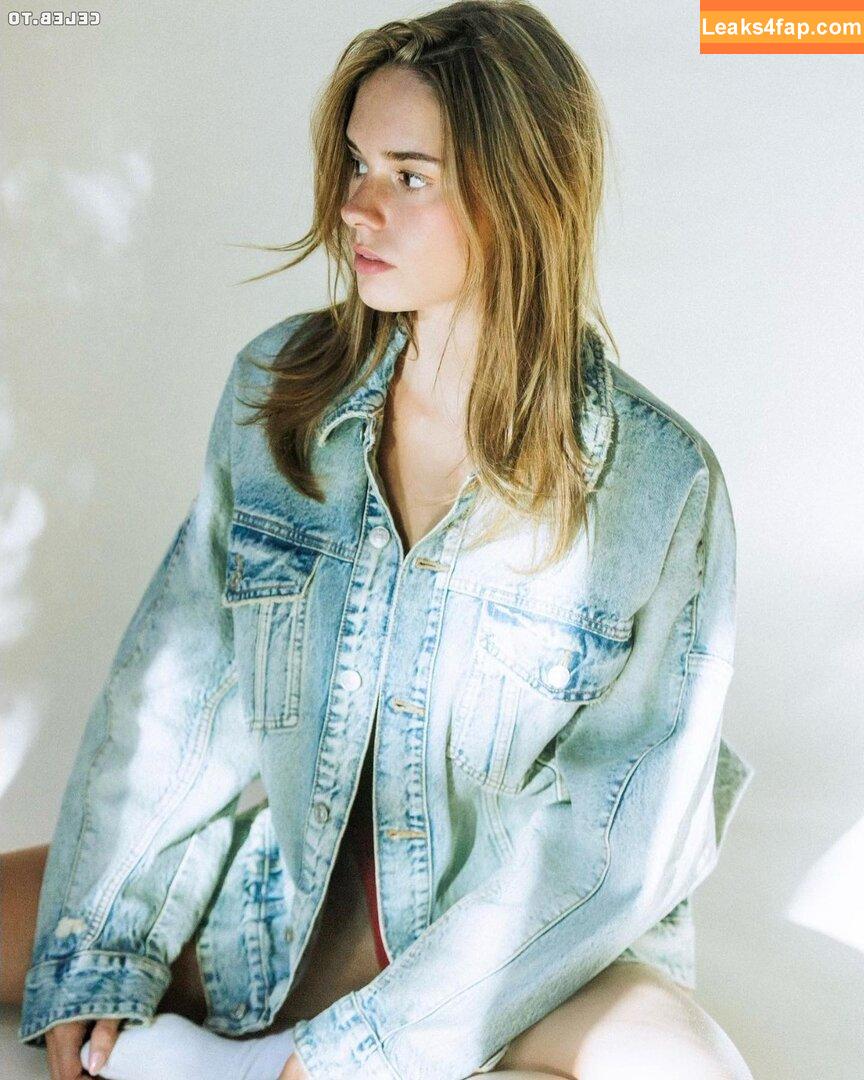 Makenzie Raine / makenzie_raine leaked photo photo #0023