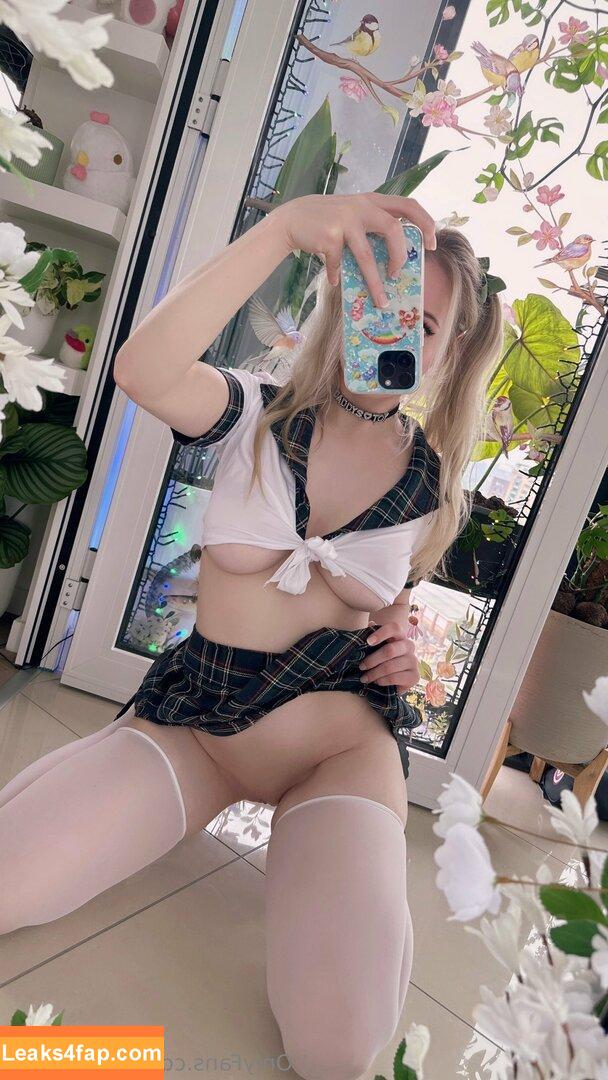Nymphet_Angel / Luna_Bunny leaked photo photo #0377