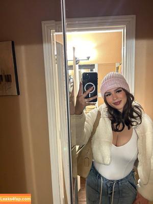 Simplyneidaa photo #0006