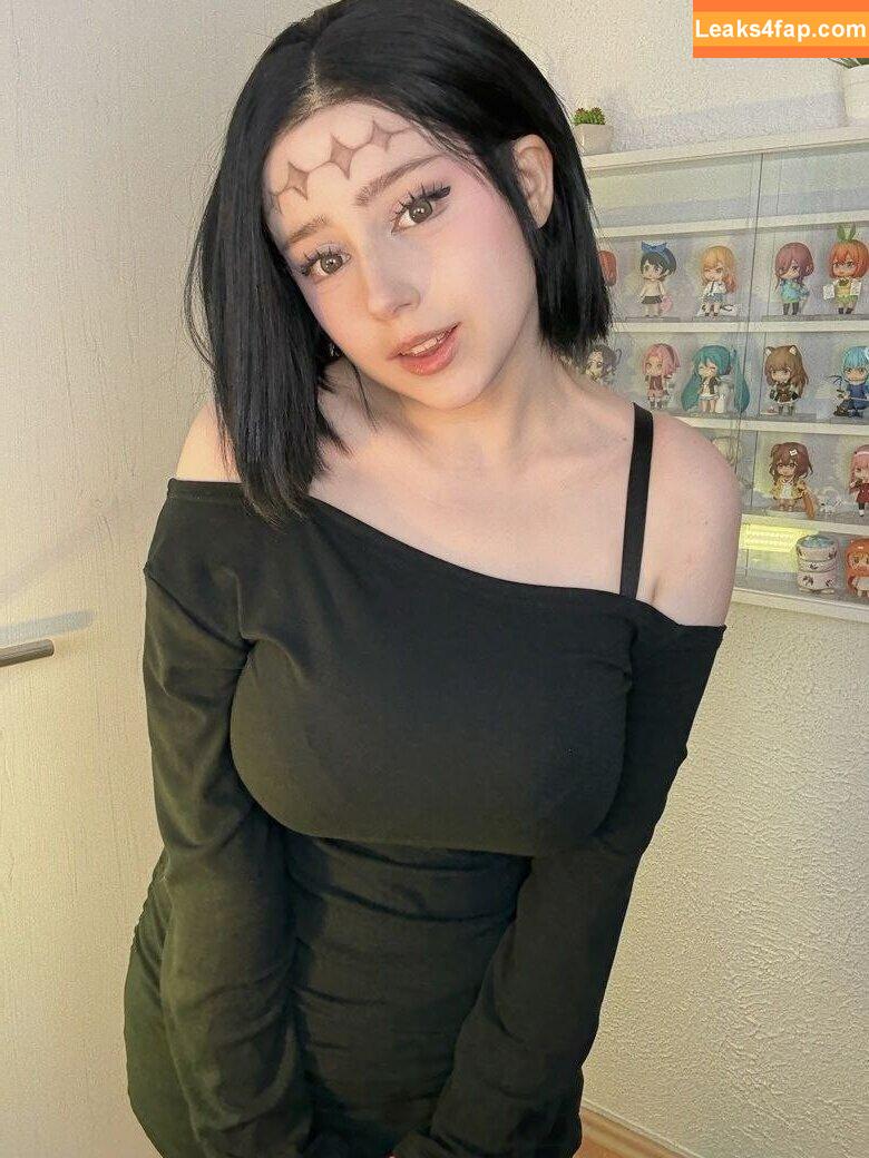 Upminaa слитое фото фото #0116