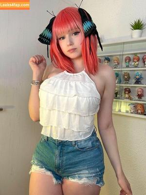 Upminaa photo #0188
