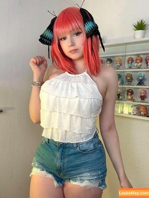 Upminaa photo #0213
