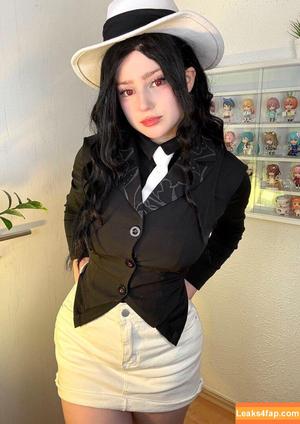 Upminaa photo #0219