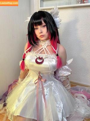 Upminaa photo #0228