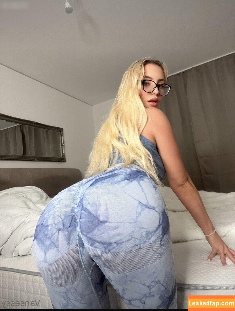Vansessy / https: / sessy / vansessydj leaked photo photo #0194