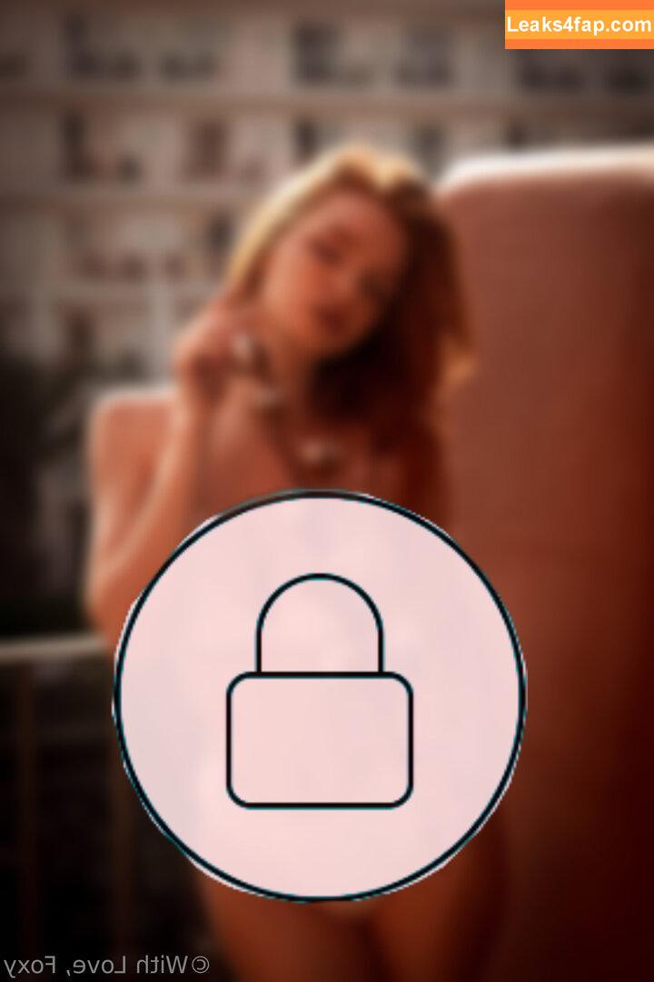withlovefoxy /  leaked photo photo #0024