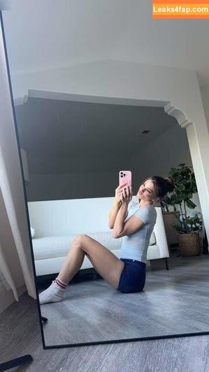 Brooke Monk photo #0044