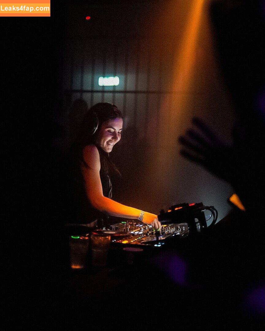 BotezLive / missbotez leaked photo photo #0002