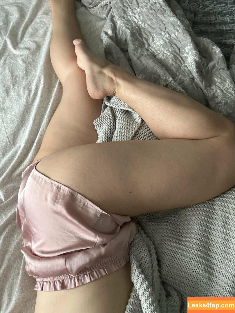 _85_D_ / 85_d_ / але це не точно leaked photo photo #0007