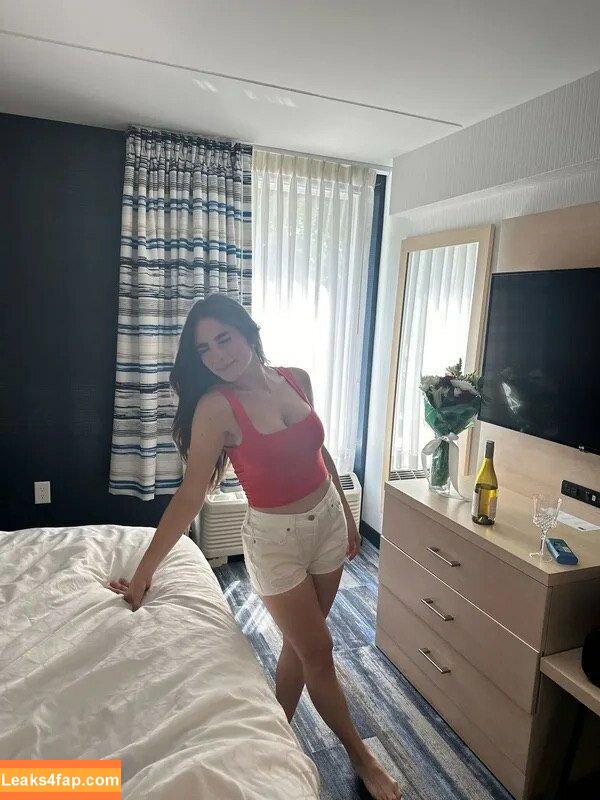 Sofiacrnilovic / sofialainovic leaked photo photo #0001