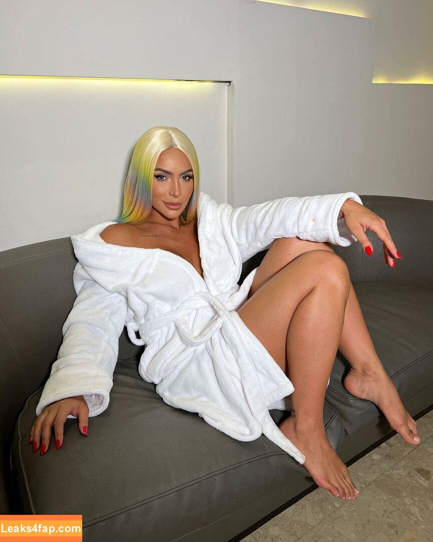 Aline Mineiro / Ex-Panicat / alinemineiro leaked photo photo #0123