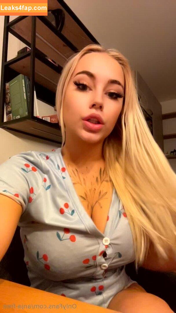 Anja Carina Haslinger / anja-carina / anjacarinabarbie leaked photo photo #0114