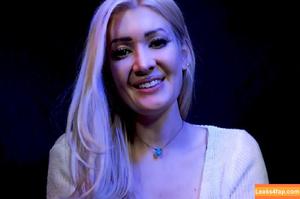 ASMR Maddy photo #0060