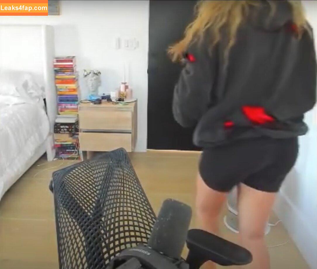BrookeAB / brookeabb leaked photo photo #0286