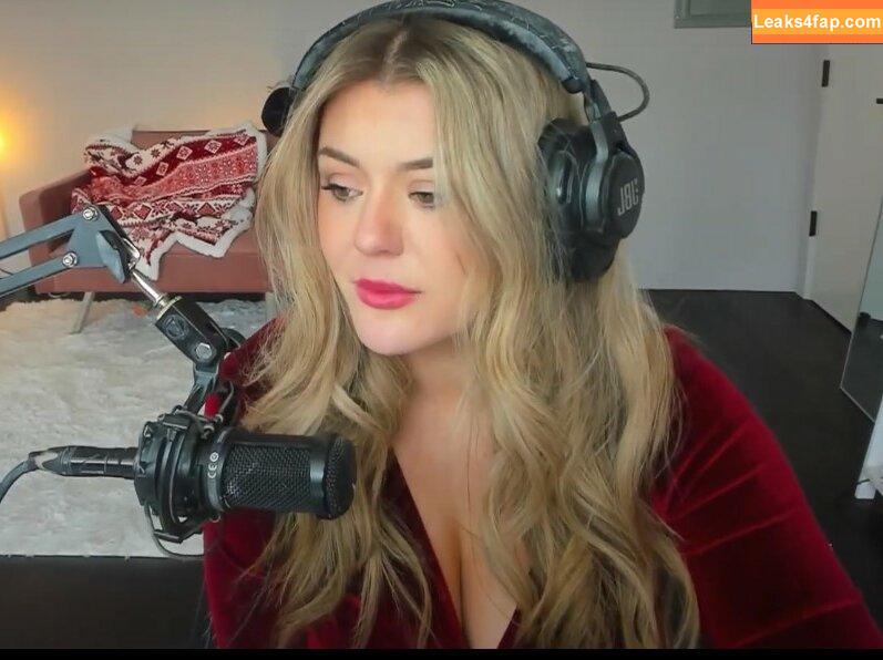 BrookeAB / brookeabb leaked photo photo #0344