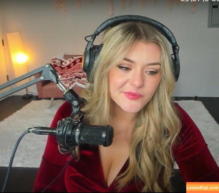 BrookeAB / brookeabb leaked photo photo #0346