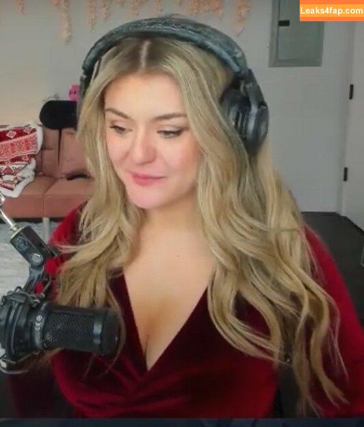 BrookeAB / brookeabb leaked photo photo #0359