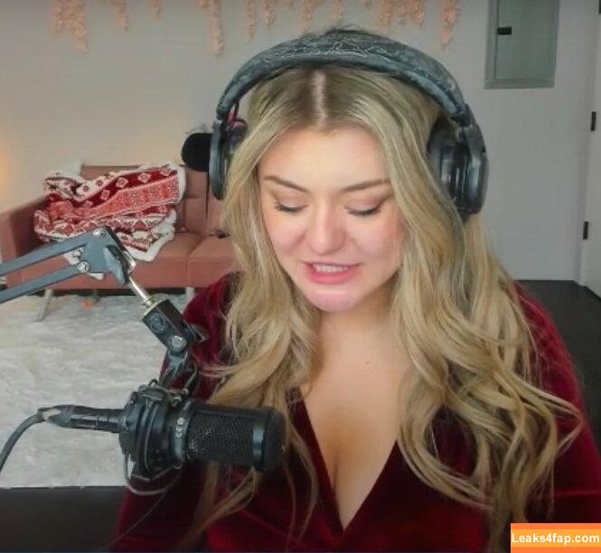 BrookeAB / brookeabb leaked photo photo #0360