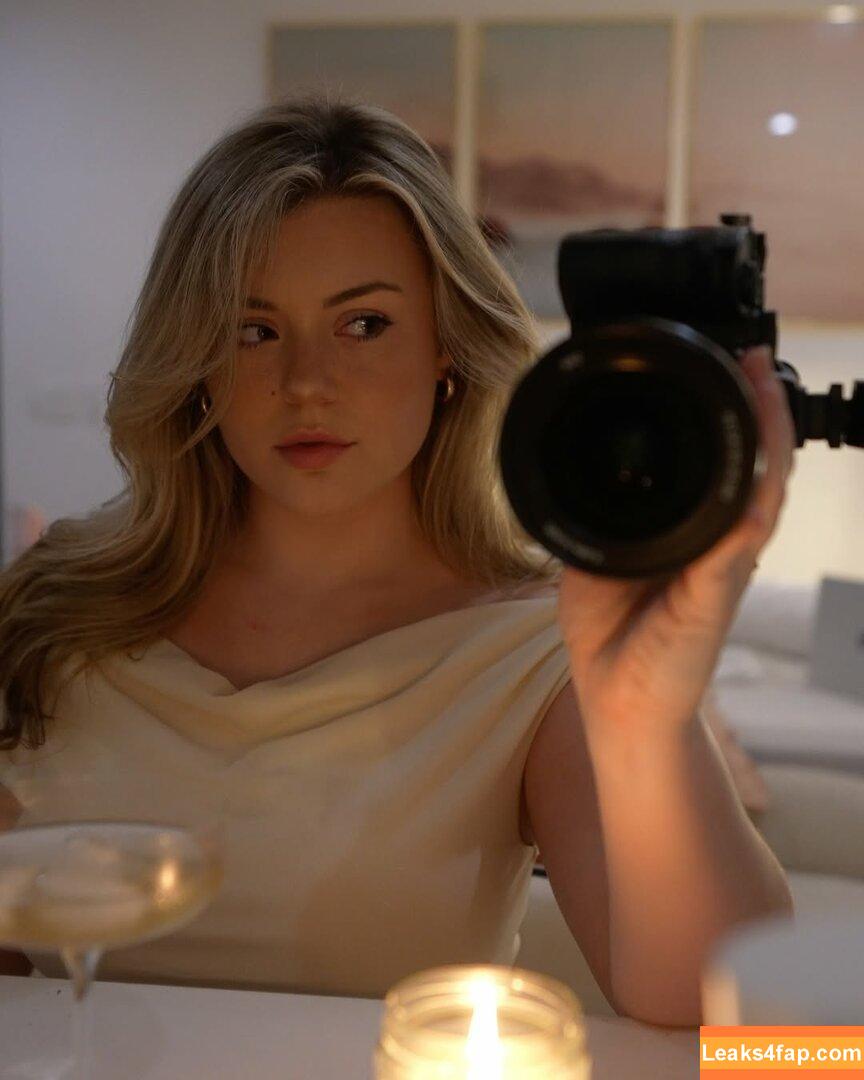 BrookeAB / brookeabb leaked photo photo #0377