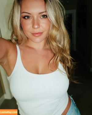 BrookeAB photo #0245