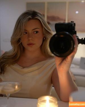 BrookeAB photo #0377