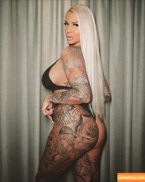 Cora Diamond photo #0012