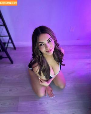 Emily Kaye photo #0011
