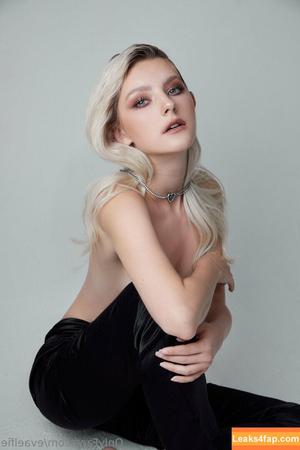 Eva Elfie фото #0059