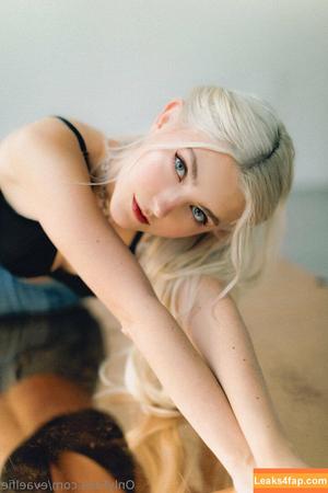 Eva Elfie фото #0149