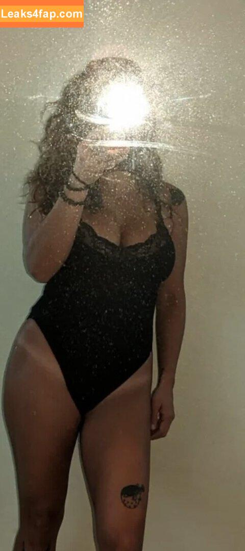 Hawaii Baddies / minniemichele leaked photo photo #0016