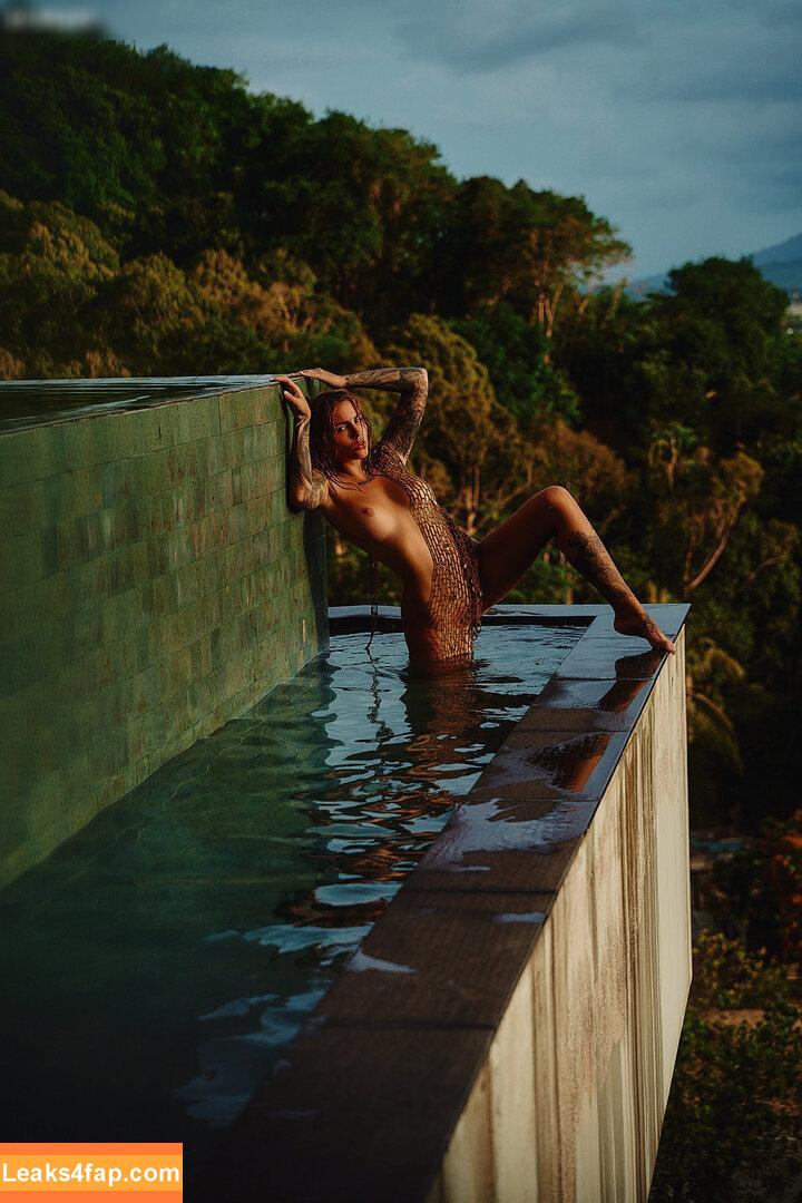 Herzblutmadl /  leaked photo photo #0048