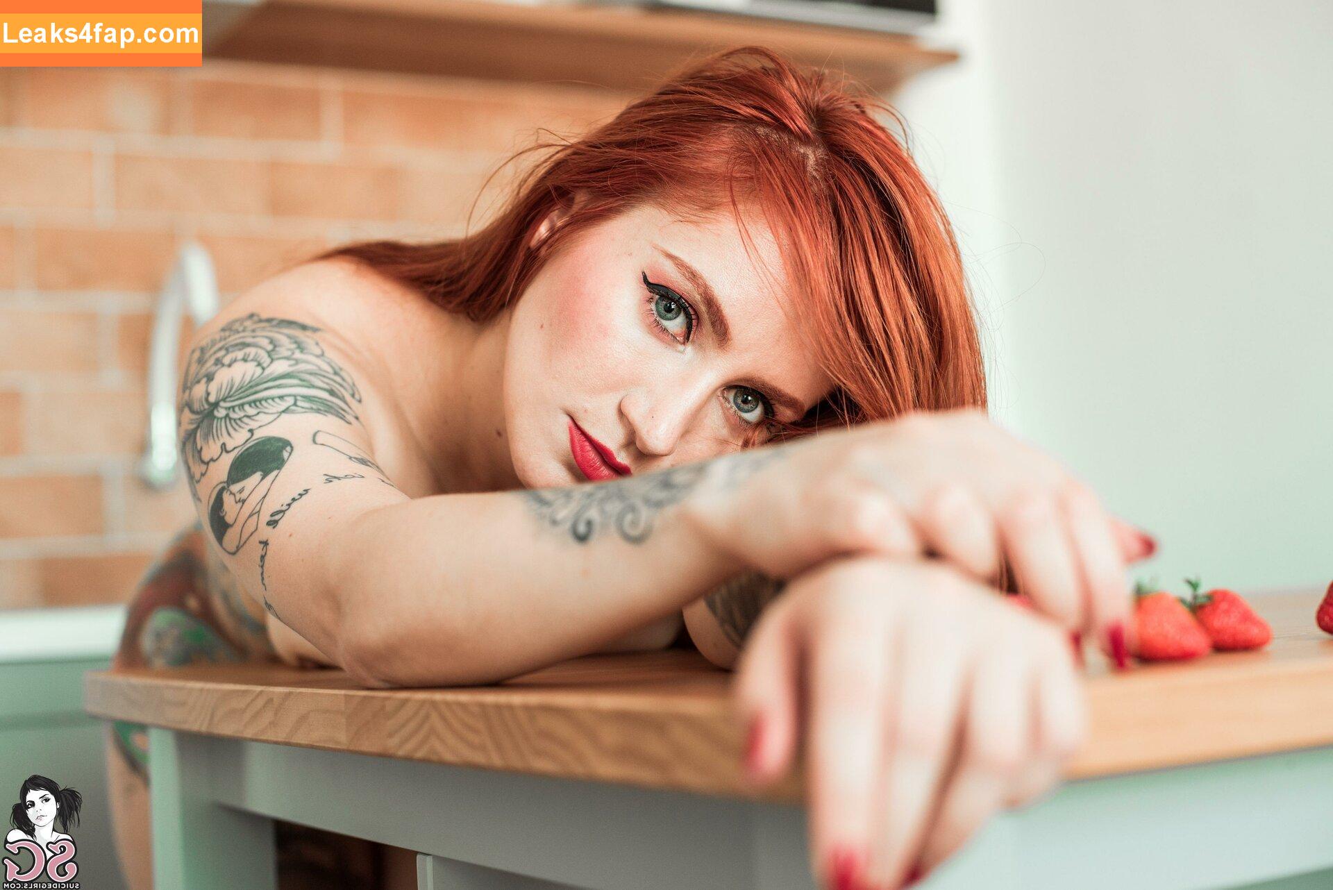 Hilo Suicide / hilu_hilu leaked photo photo #0184