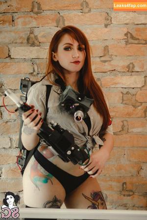 Hilo Suicide photo #0474