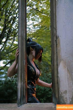 Katie Simrell photo #0079