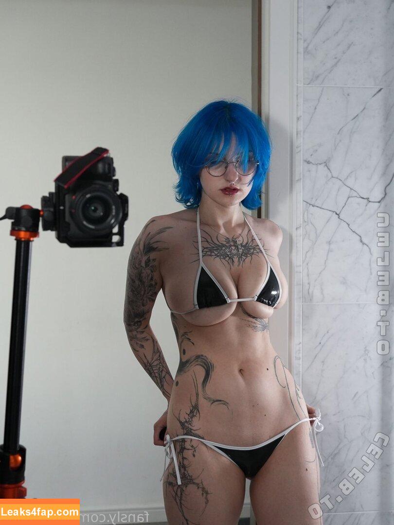 lyracr0w0 / https: / lyracr0w0-vip / lyracr0wo leaked photo photo #0021