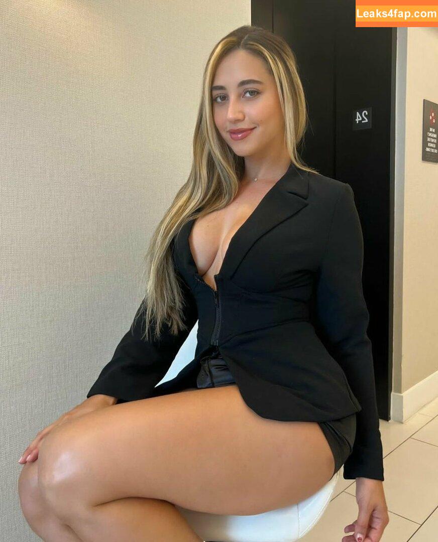 Mariam Olivera / mariam_olv слитое фото фото #0178