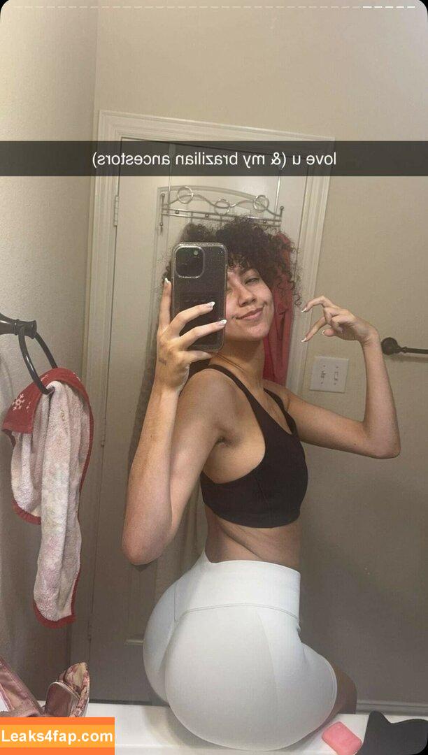 Megan Botnick / mbeeco leaked photo photo #0129